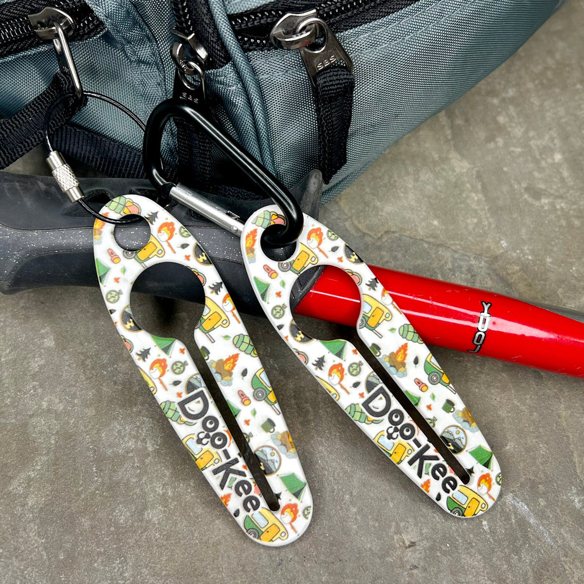 Doo-Kee - Hands-free Dog Poop Bag Holder